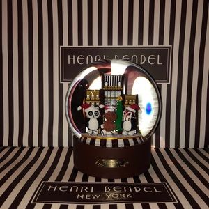 Henri Bendel snow globe